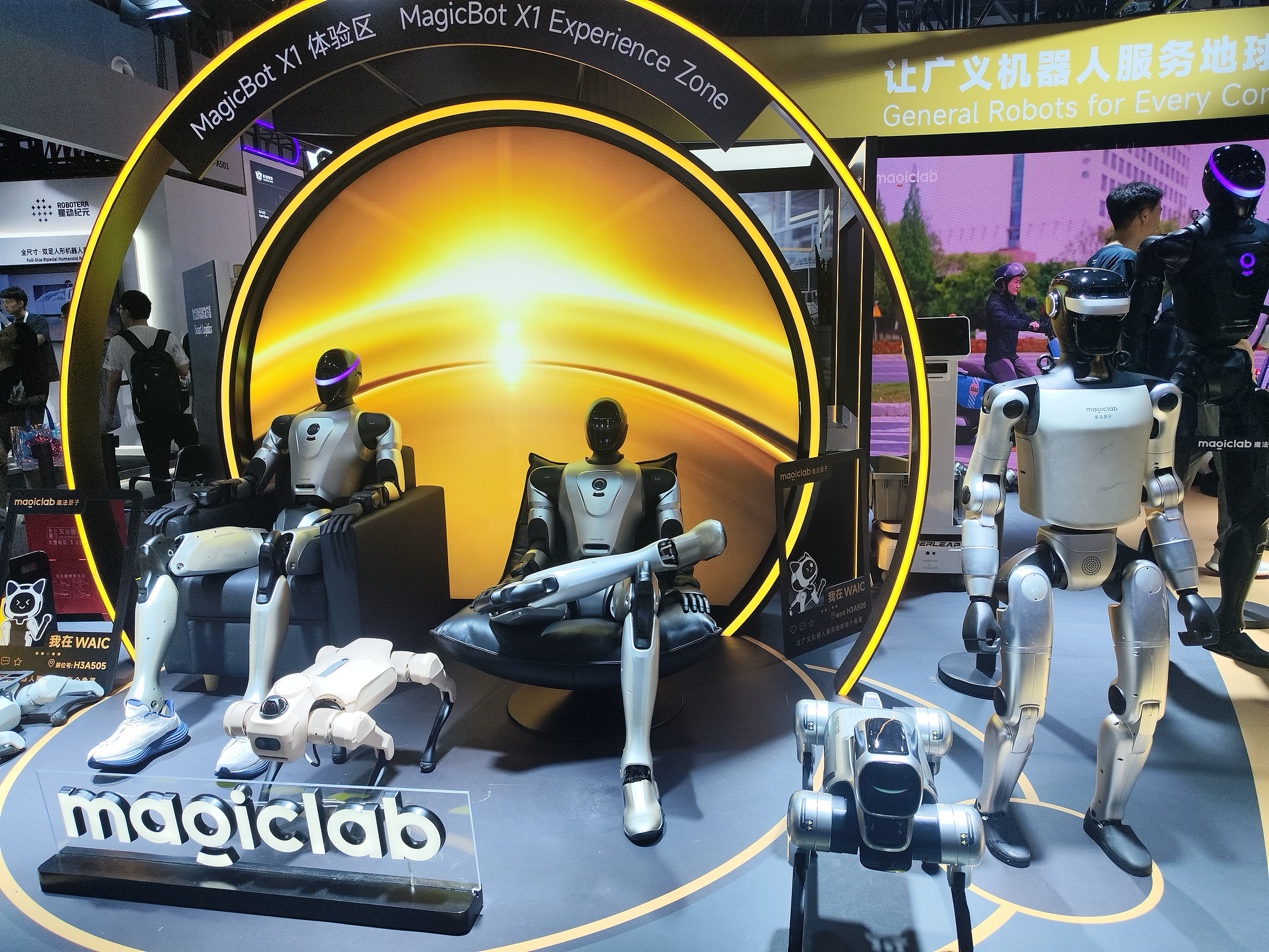 Many Foreign Media Discuss China's AI Open Source Models