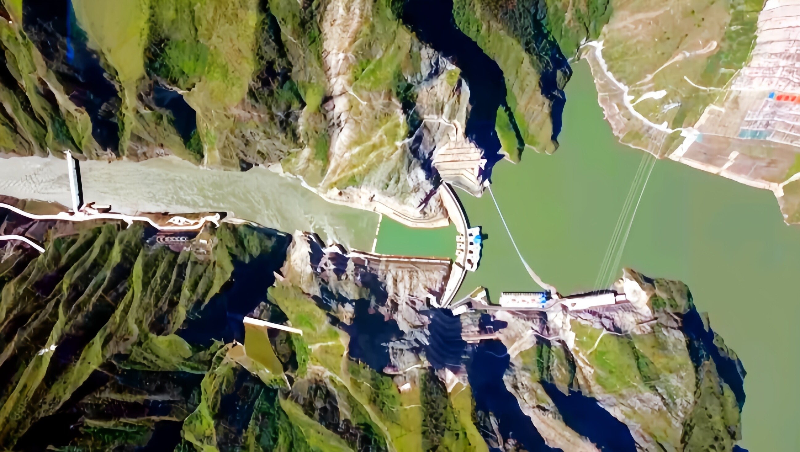 建設中の世界最大級のハイブリッド式揚水発電所、重要な2工程で節目