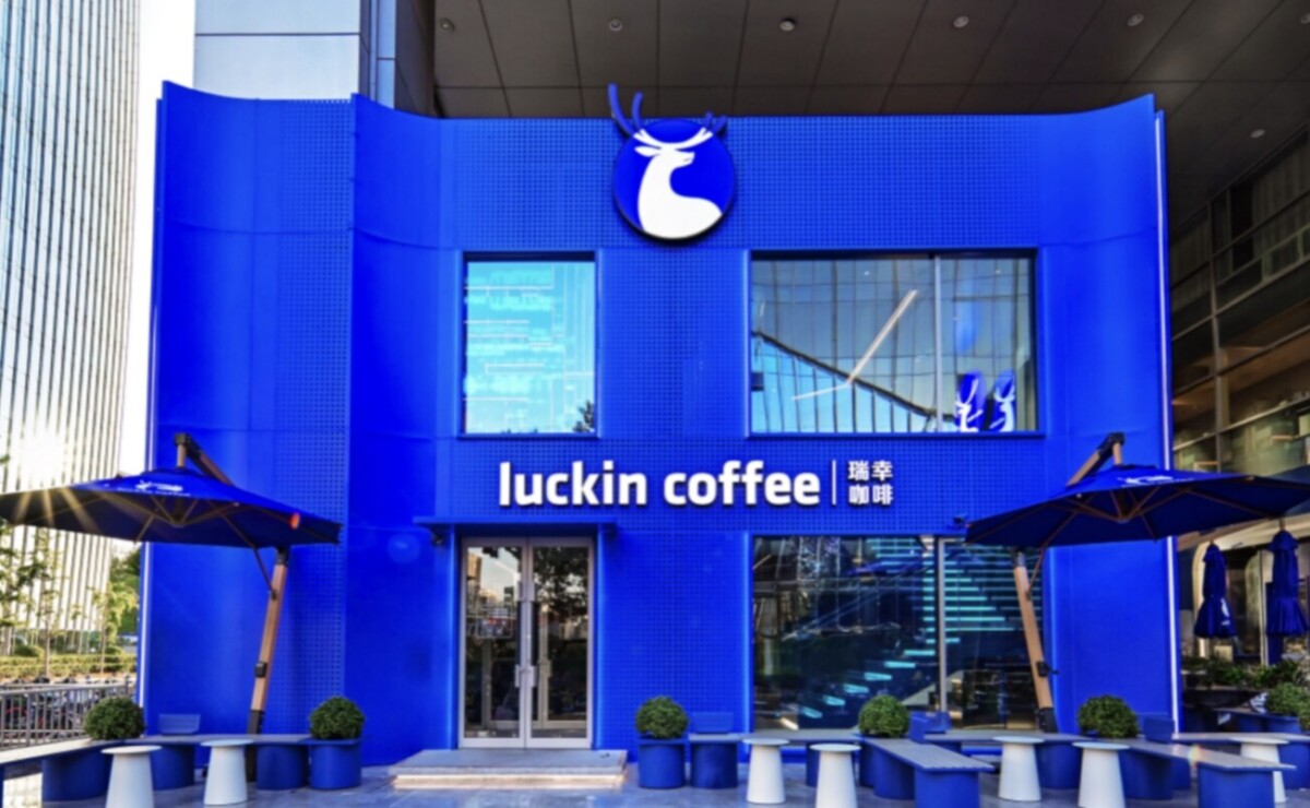 中国コーヒーチェーン大手の瑞幸咖啡、全国3万店舗目がオープン 