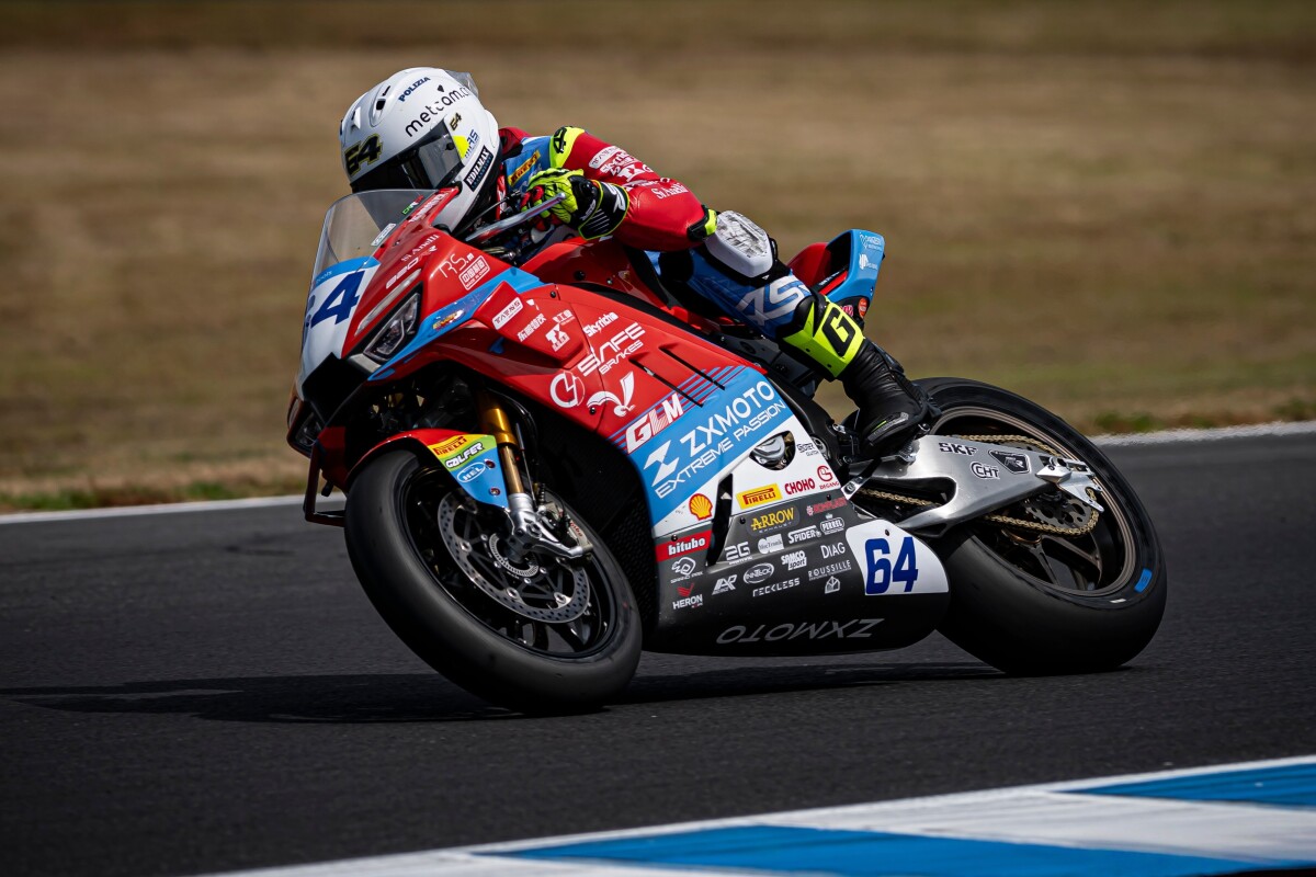 スーパーバイク世界選手権優勝の中国メーカーのロゴに盗用疑惑が浮上