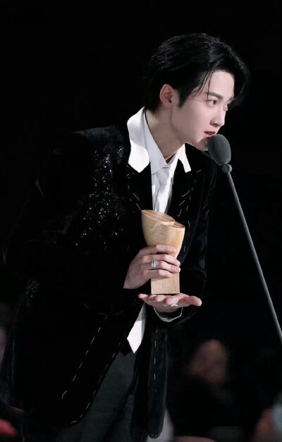 ファンは見ていた！「2023騰訊視頻星光大賞」名場面