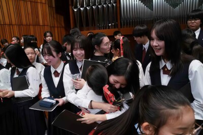 前例のない訪問、中国の農村部の子どもたちが日本で演奏会
